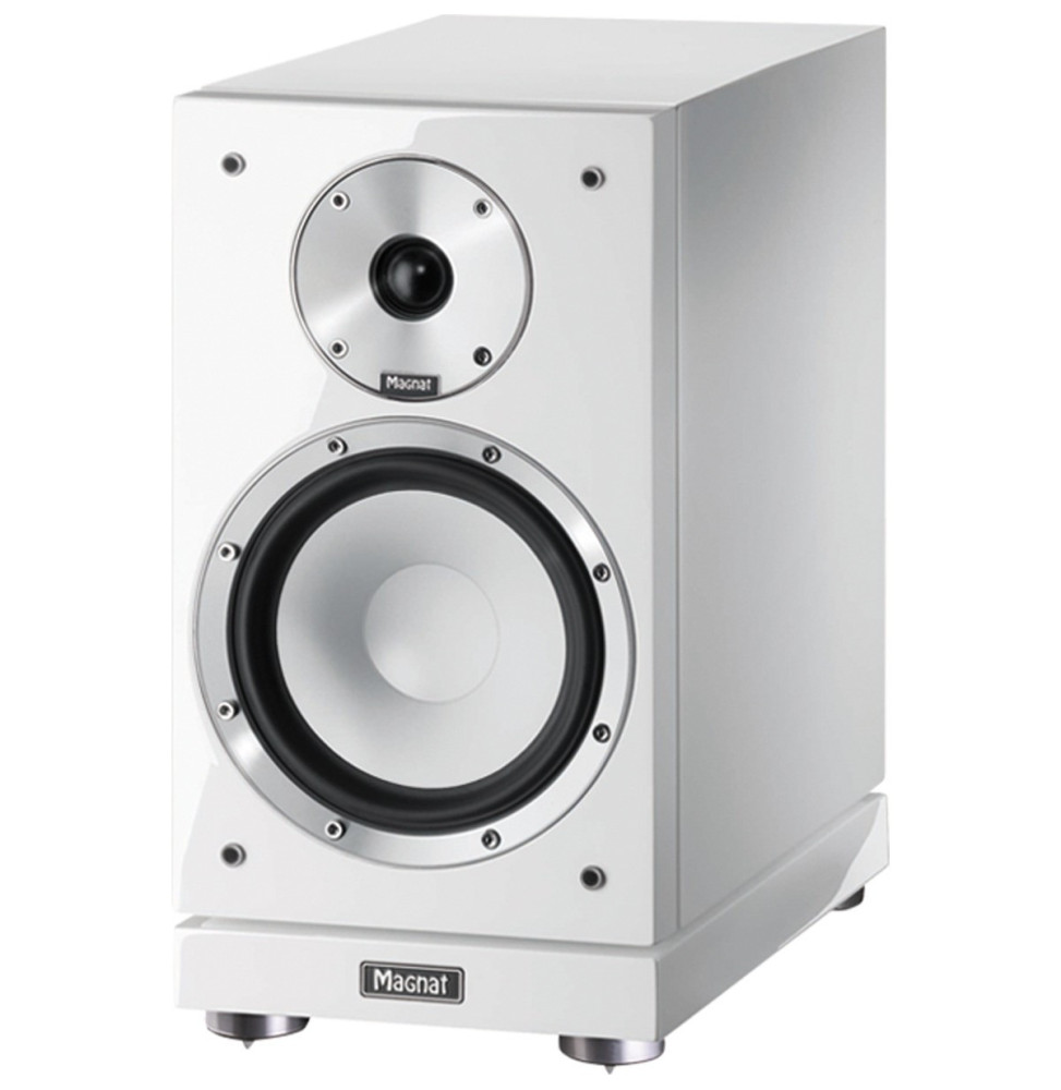 Magnat Quantum 753 Bookshelf Speakers