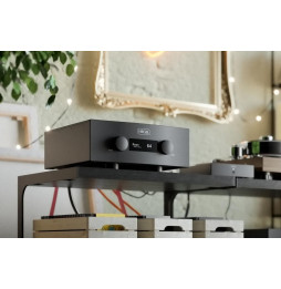 Hegel H600 Streaming Integrated Amplifier