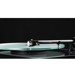 Pro-Ject T1 EVO Phono Turntable with Ortofon OM 10 Cartridge