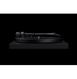 Pro-Ject Debut PRO S Balanced Turntable with Pick It S2 C Cartridge