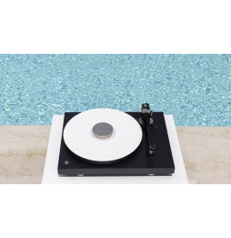 Pro-Ject Debut PRO B Turntable with Pick It PRO Balanced Cartridge